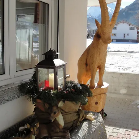 Haus Alpenstern Saas-Grund
