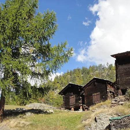 Haus Alpenstern Saas-Grund