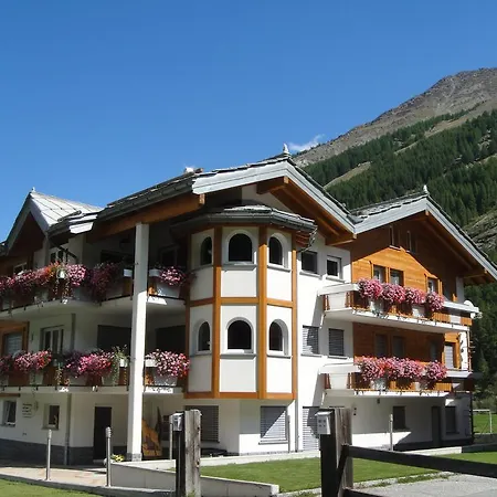 Apartment Haus Alpenstern Saas-Grund