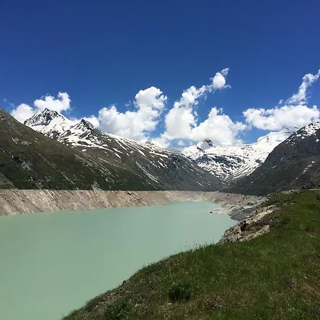 하우스 알펜슈테른 *